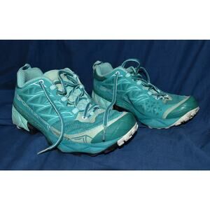 La Sportiva Women's 6 Teal Akyra Trail Running Shoes Sneakers Athletic Hiking